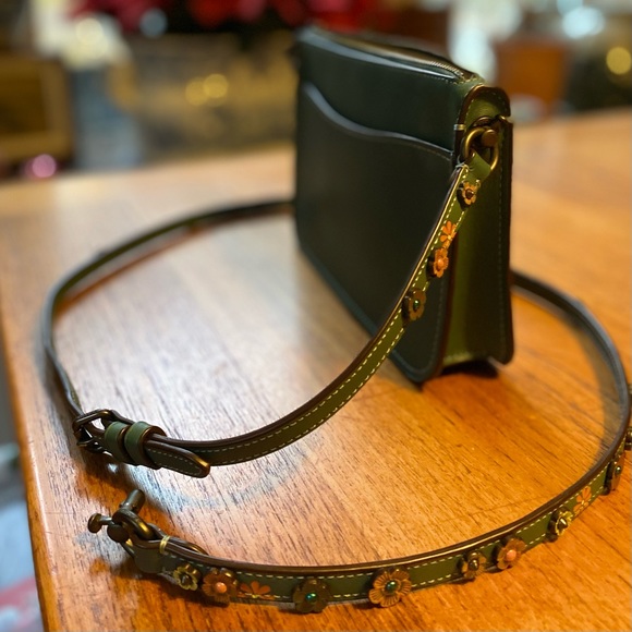 Coach 1941 Soho Crossbody Clutch 22037 Tea Rose Glovetanned Leather, Turquoise - Picture 2 of 7